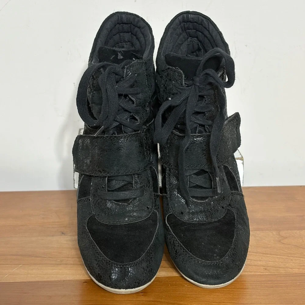 Big Buddha Womens Black Wedge Sneakers High Top Lace Up Strap Shoes Size 6